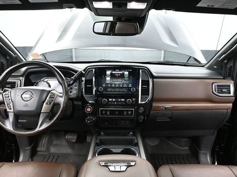 Used 2021 Nissan Titan Platinum Reserve w/ Moonroof Package image 26