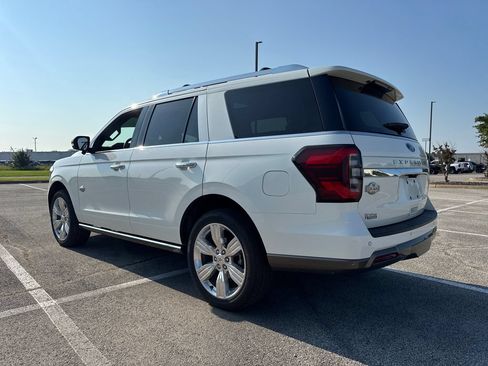 Used 2023 Ford Expedition King Ranch AWD/4WD image 4
