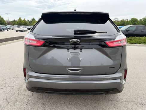 Used 2024 Ford Edge SE w/ Black Appearance Package AWD/4WD image 6
