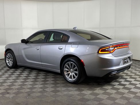 Used 2015 Dodge Charger SXT w/ AWD Plus Group image 3