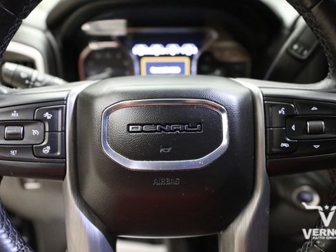 Used 2021 GMC Sierra 1500 Denali w/ Denali Ultimate Package AWD/4WD image 24