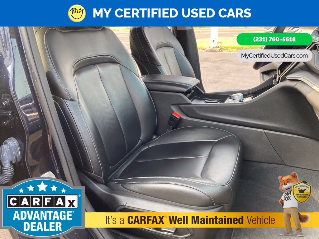 Used 2023 Jeep Grand Cherokee L Limited AWD/4WD image 26