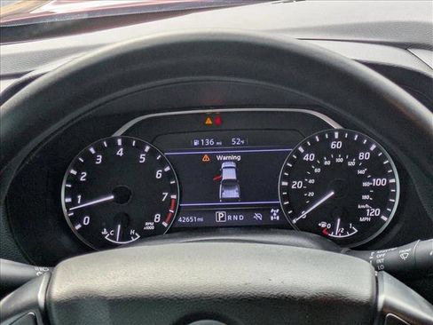 Used 2023 Nissan Frontier SV image 21