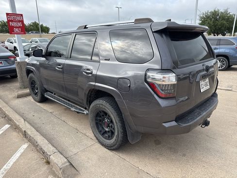 Used 2021 Toyota 4Runner SR5 Premium w/ Moonroof Package image 5