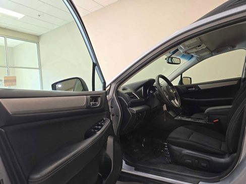 Used 2015 Subaru Outback 2.5i Premium AWD/4WD image 20