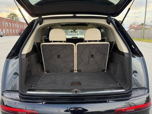 Used 2019 Audi Q7 3.0T Premium Plus w/ Premium Plus Package image 18