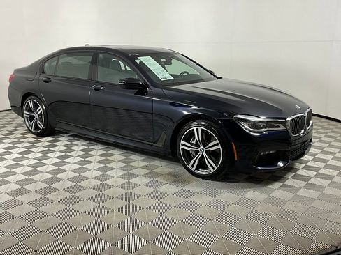 Used 2019 BMW 750i 750i image 6