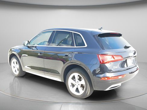 Used 2020 Audi Q5 Prestige image 5