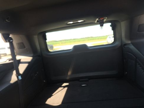 Used 2021 Chevrolet Tahoe Premier AWD/4WD image 13