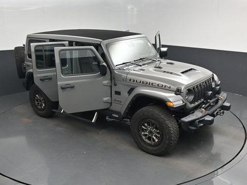 Used 2023 Jeep Wrangler Unlimited Rubicon 392 w/ Trailer Tow Package AWD/4WD image 19