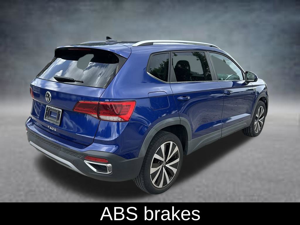 Used 2022 Volkswagen Taos SE FWD image 5