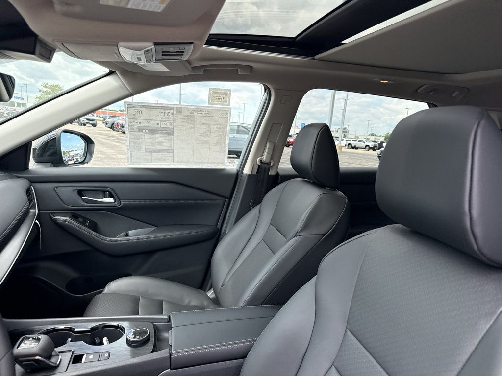 New 2026 Nissan Rogue Dark Armor AWD/4WD image 26