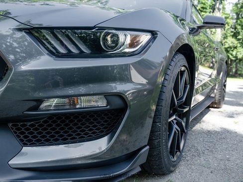Used 2015 Ford Mustang Shelby GT350 RWD image 55