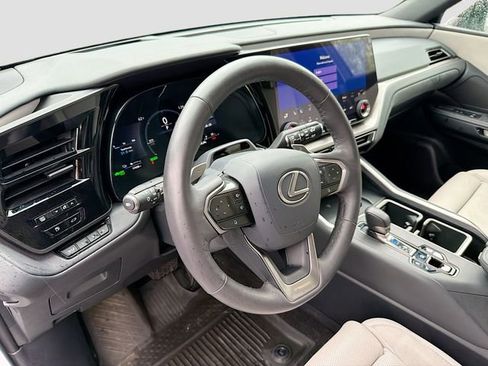 Certified 2024 Lexus TX 550h AWD Plug-In Hybrid w/ Technology Package image 9