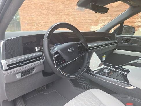 New 2026 Cadillac Escalade IQL Sport 1 w/ LPO, ONYX Package image 8