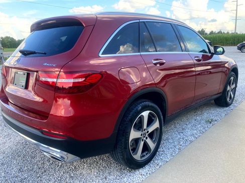 Used 2018 Mercedes-Benz GLC 300 4MATIC image 7
