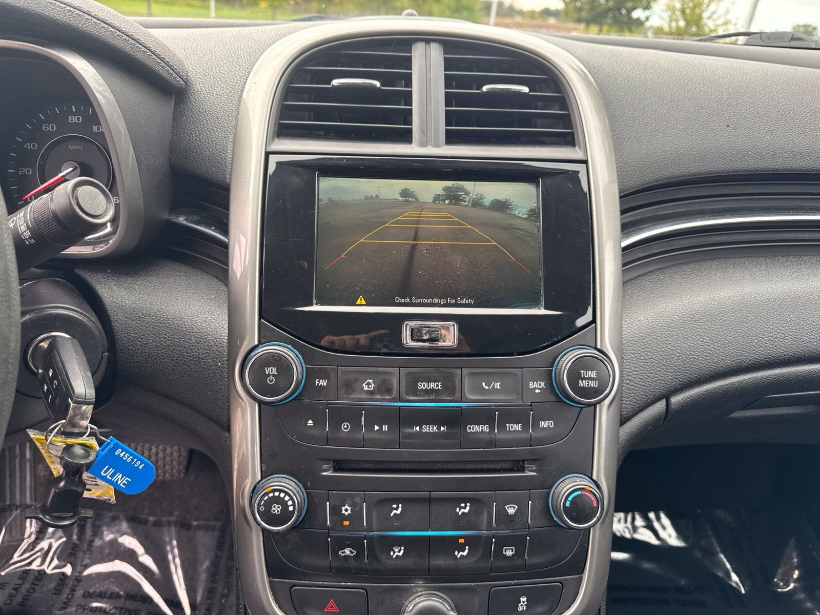 Used 2015 Chevrolet Malibu LT w/ Power Convenience Package FWD image 18