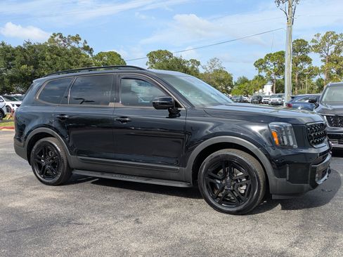 Certified 2025 Kia Telluride SX X-Line AWD/4WD image 1
