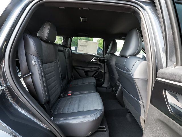 New 2026 Mitsubishi Outlander LE AWD/4WD image 45