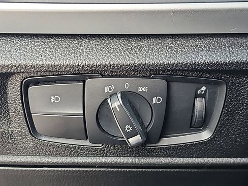 Used 2016 BMW 228i Convertible image 25