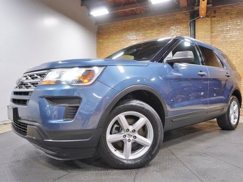 Used 2018 Ford Explorer 4WD w/ Class II Trailer Tow Package image 1