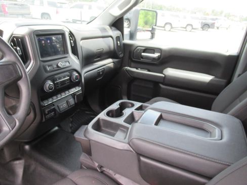 Used 2024 Chevrolet Silverado 2500 W/T w/ WT Convenience Package AWD/4WD image 14
