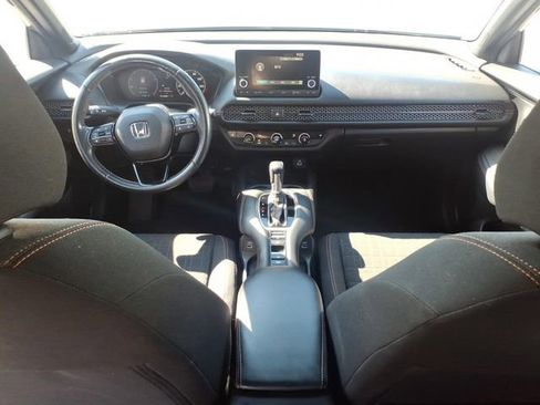 Used 2023 Honda HR-V Sport image 17