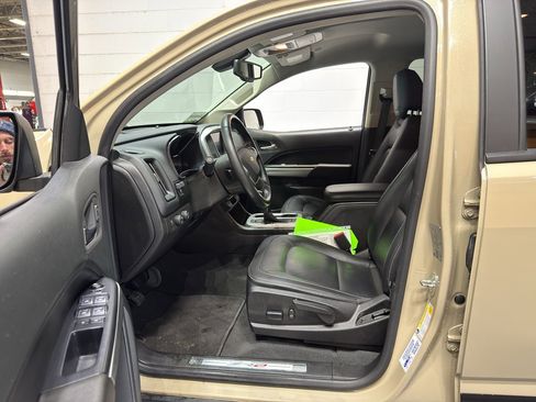 Used 2022 Chevrolet Colorado ZR2 image 14