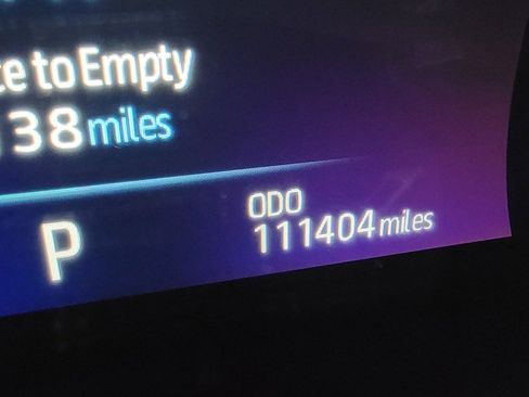 Used 2020 Toyota Avalon Limited image 16