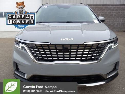 Used 2024 Kia Carnival SX Prestige image 8