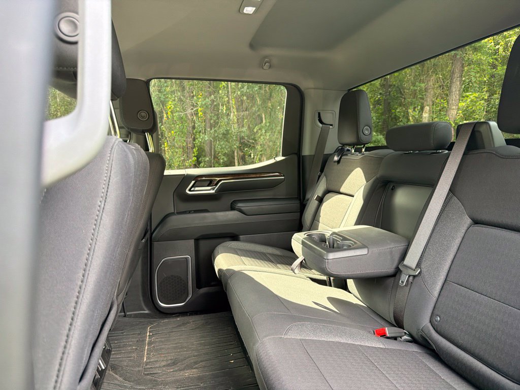 Used 2024 GMC Sierra 1500 Elevation w/ LPO, Elevation Black Package AWD/4WD image 13