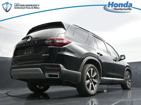 Used 2024 Honda Pilot Touring image 34