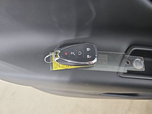 Certified 2023 Chevrolet Equinox LT AWD/4WD image 40