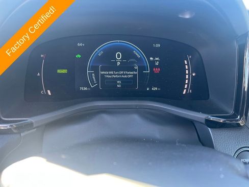 Used 2025 Toyota Camry LE image 16