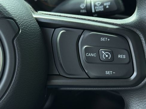 New 2026 Jeep Gladiator Sport image 25