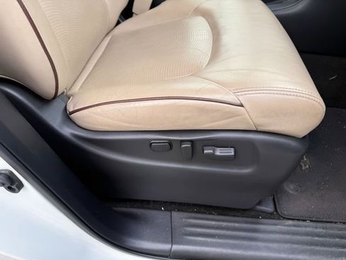 Used 2019 Nissan Armada SL w/ Premium Package image 13