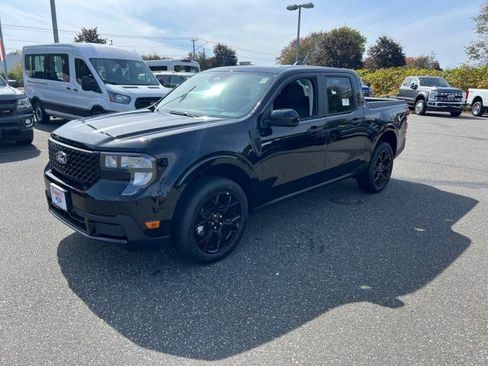 New 2025 Ford Maverick XLT w/ XLT Luxury Package AWD/4WD image 3