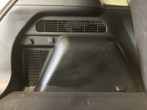 Certified 2020 Ford Escape SEL image 32