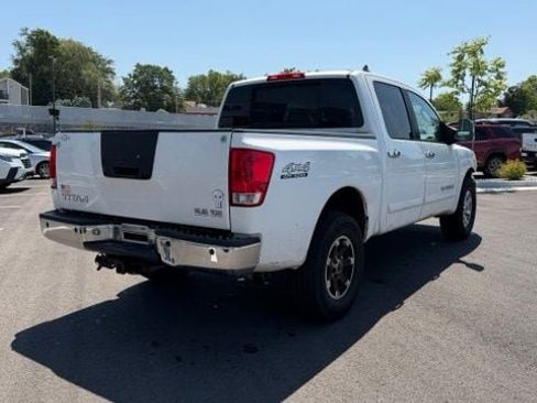 Used 2005 Nissan Titan SE AWD/4WD image 3