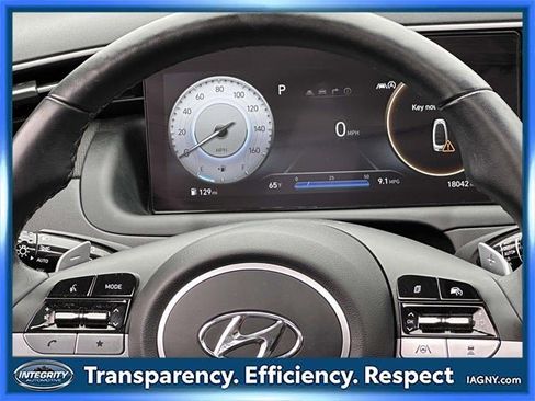 Used 2022 Hyundai Tucson Limited w/ Winter Package image 19