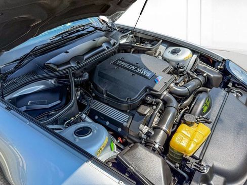 Used 2002 BMW Z8 image 31