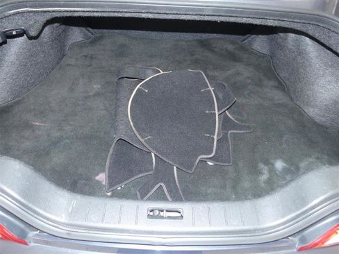 Used 2010 INFINITI G37 x w/ Premium Pkg image 18