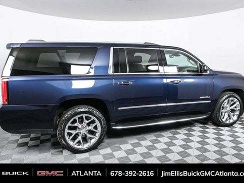 Used 2019 GMC Yukon XL Denali image 29