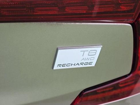 Used 2023 Volvo S60 T8 Plus AWD/4WD image 14