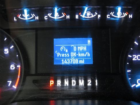 Used 2018 Ford F250 XL w/ Power Equipment Group AWD/4WD image 16