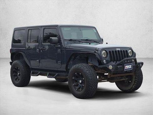 Used 2017 Jeep Wrangler Unlimited Sport w/ Max Tow Package AWD/4WD image 3
