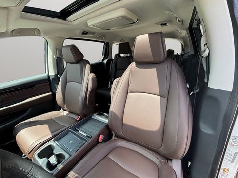 Used 2026 Honda Odyssey Touring image 18