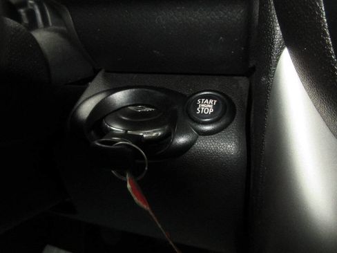 Used 2014 MINI Cooper Countryman w/ Cold Weather Package image 34