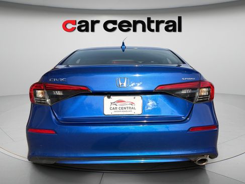 Used 2024 Honda Civic Sport image 5