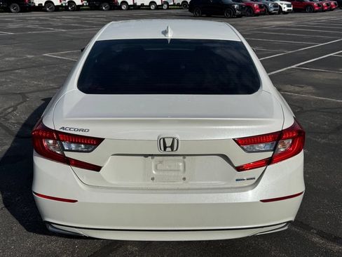 Used 2020 Honda Accord Hybrid image 6